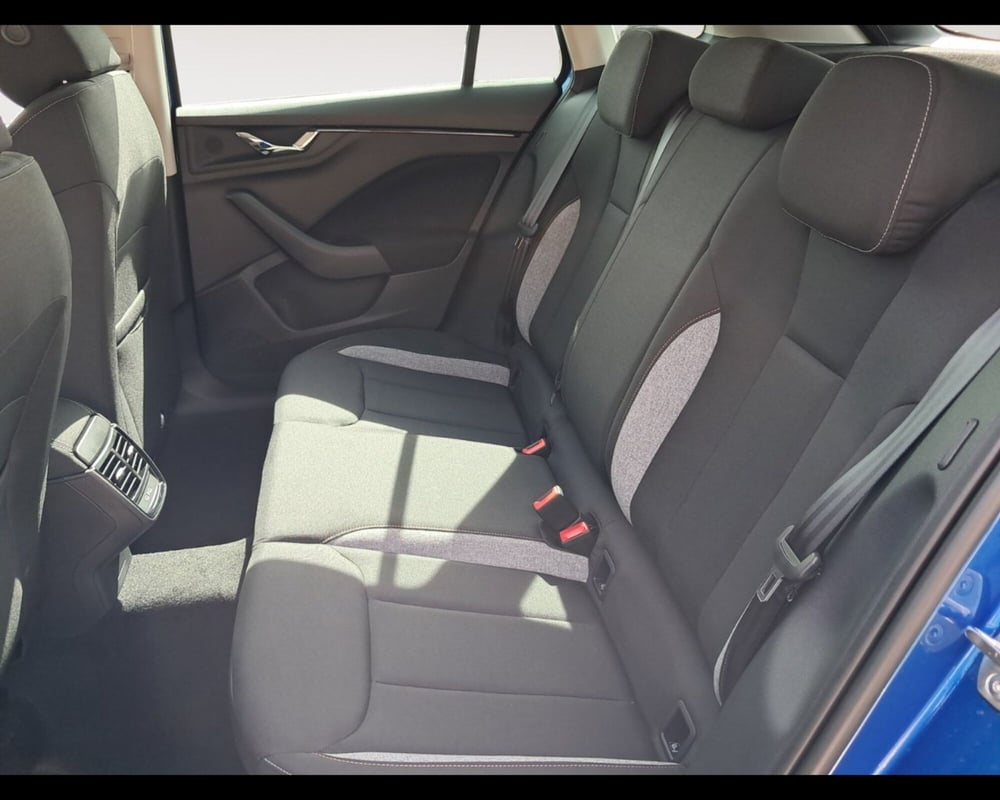 Skoda Kamiq nuova a Ravenna (11)