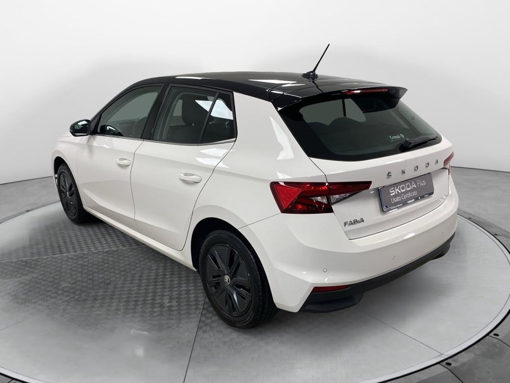 Skoda Fabia usata a Varese (4)