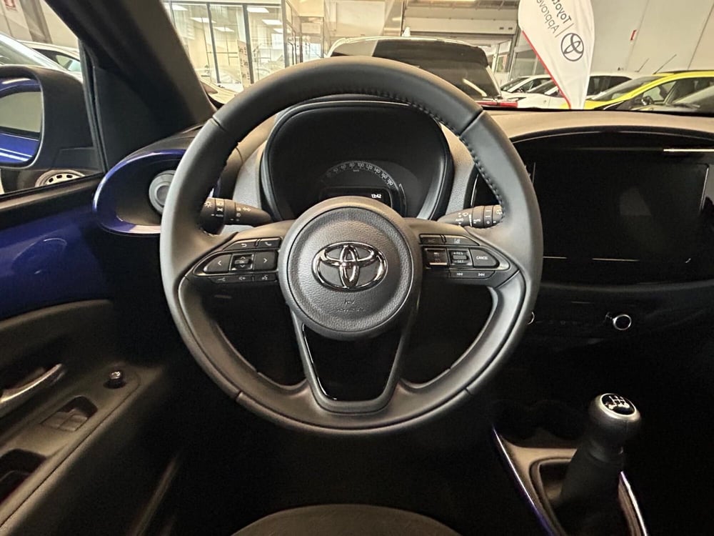 Toyota Aygo X nuova a Bergamo (12)