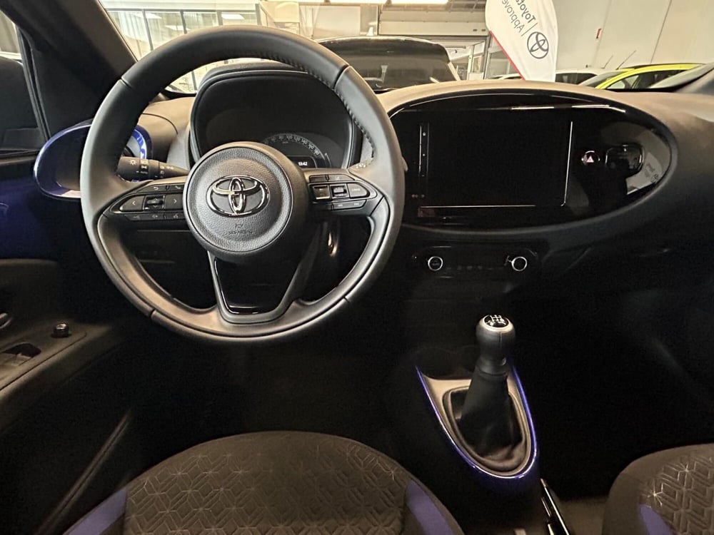 Toyota Aygo X nuova a Bergamo (7)