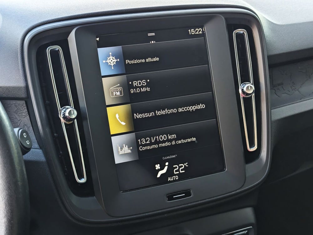 Volvo XC40 usata a Pescara (10)