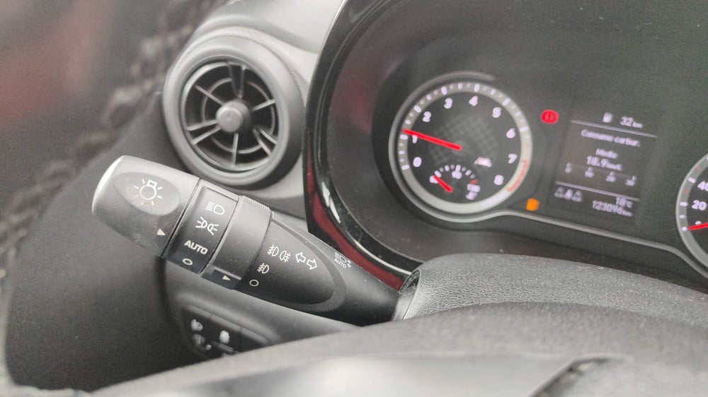 Hyundai i10 usata a Firenze (16)