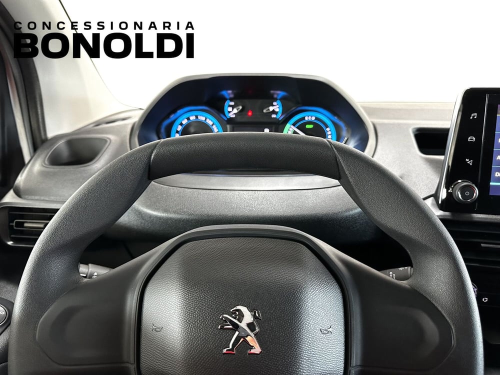 Peugeot e-Partner Furgone nuova a Brescia (13)