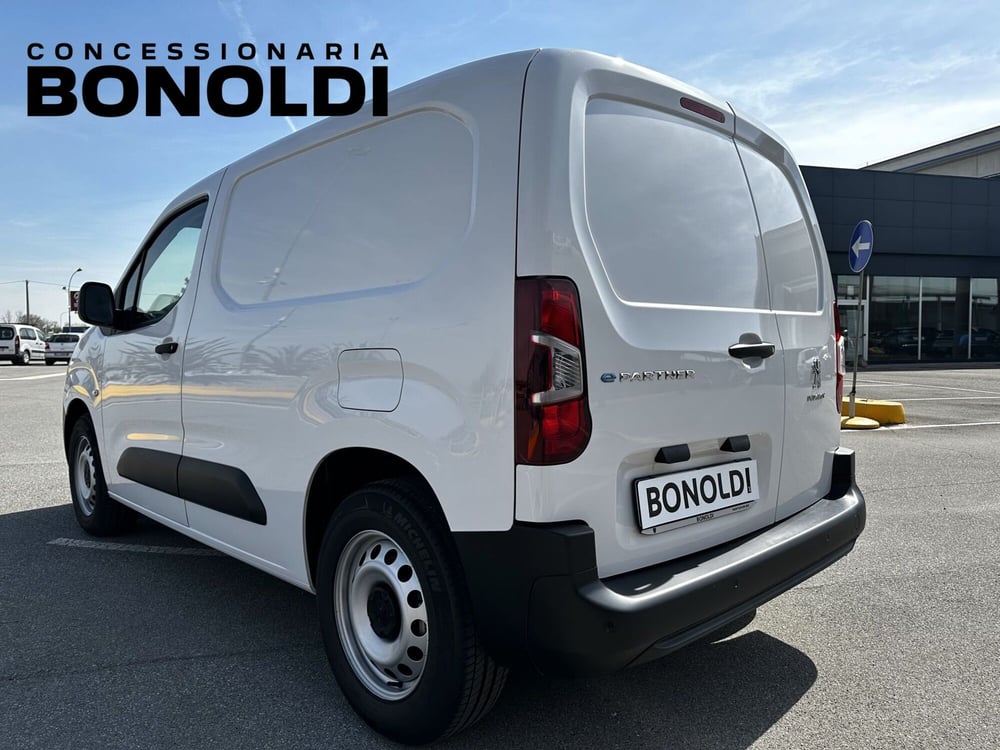 Peugeot e-Partner Furgone nuova a Brescia (5)