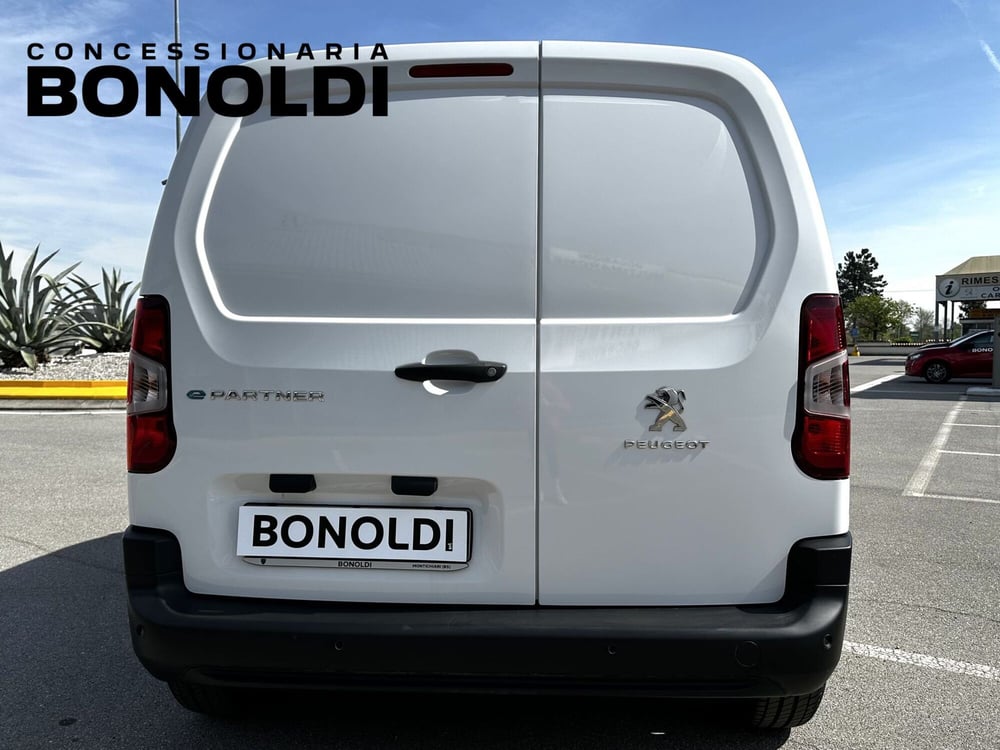 Peugeot e-Partner Furgone nuova a Brescia (6)