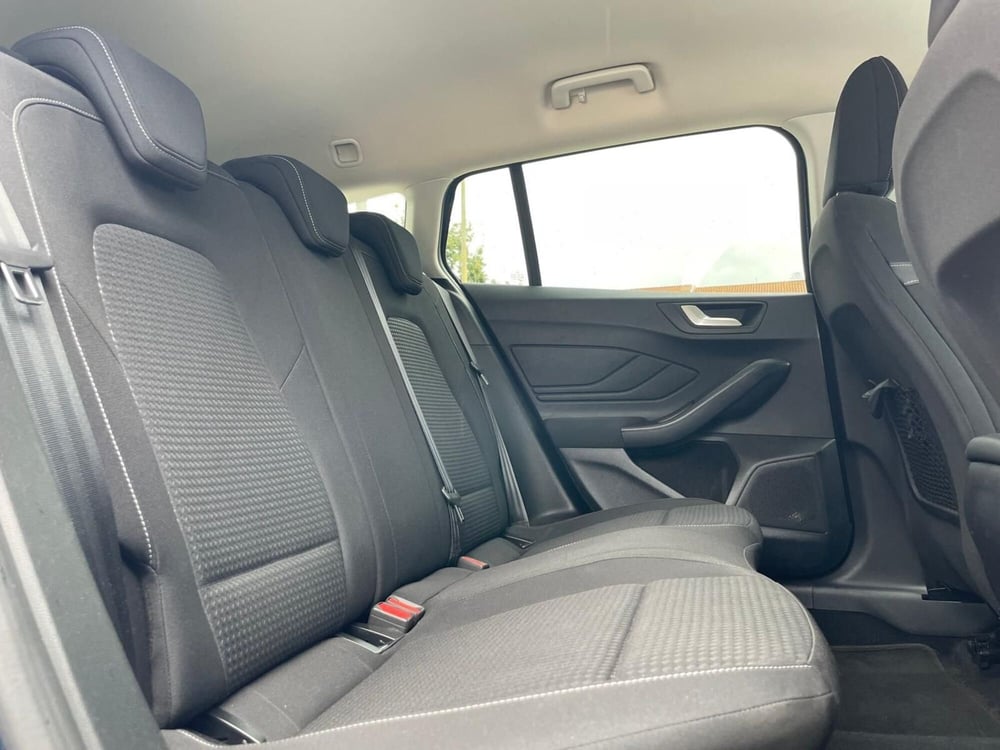 Ford Focus usata a Ancona (19)