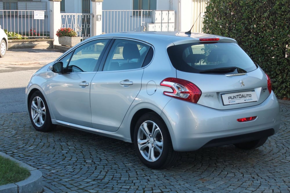 Peugeot 208 usata a Cuneo (6)