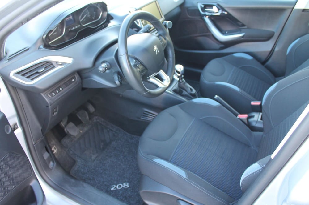 Peugeot 208 usata a Cuneo (8)