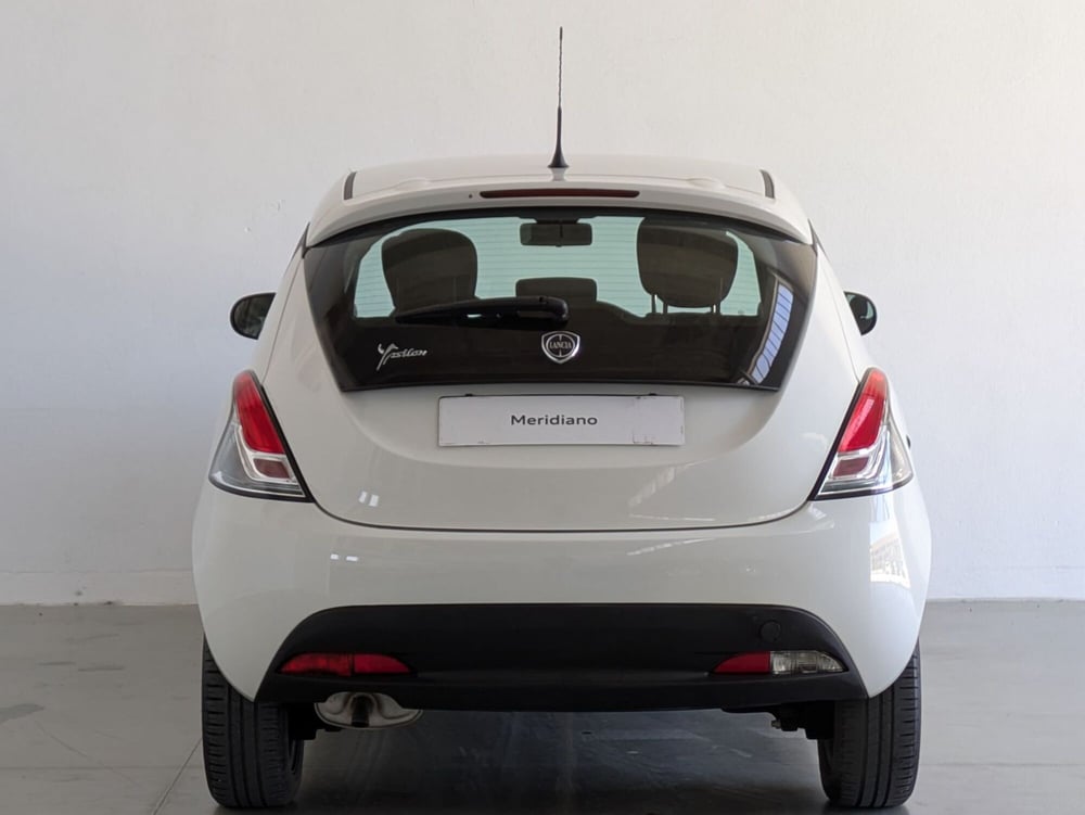Lancia Ypsilon usata a Agrigento (6)