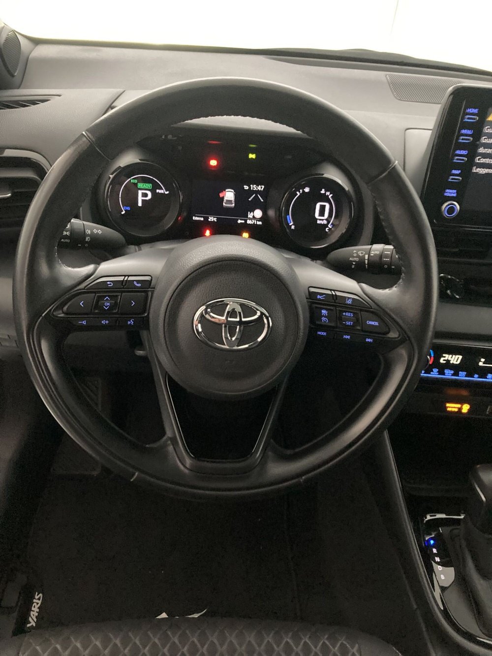 Toyota Yaris usata a Barletta-Andria-Trani (11)