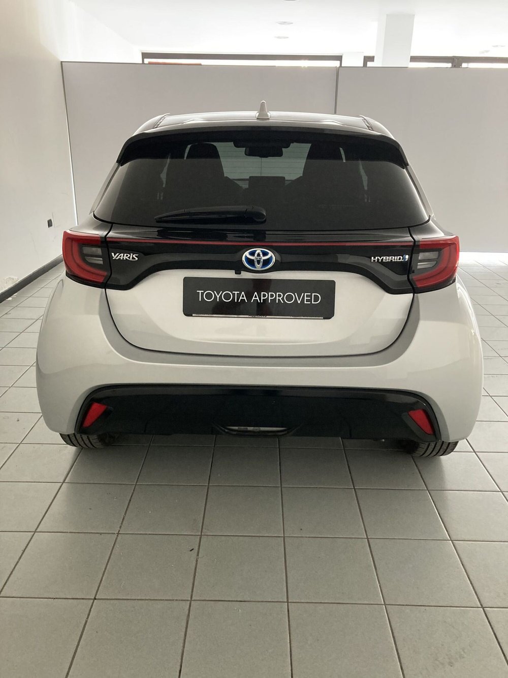 Toyota Yaris usata a Barletta-Andria-Trani (6)