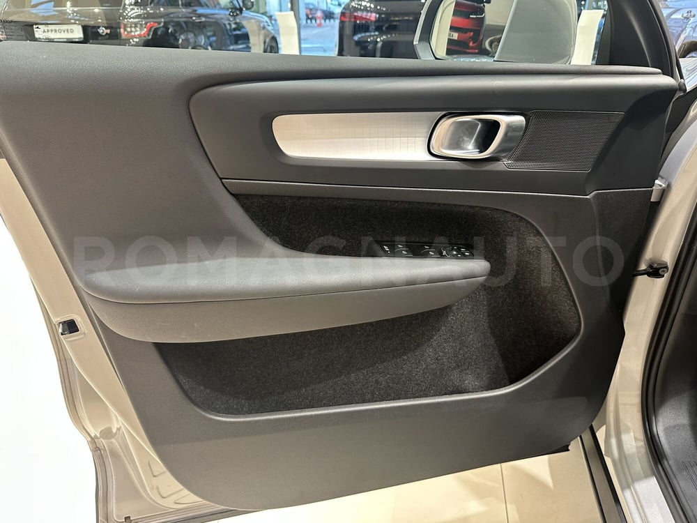 Volvo XC40 usata a Forlì-Cesena (12)