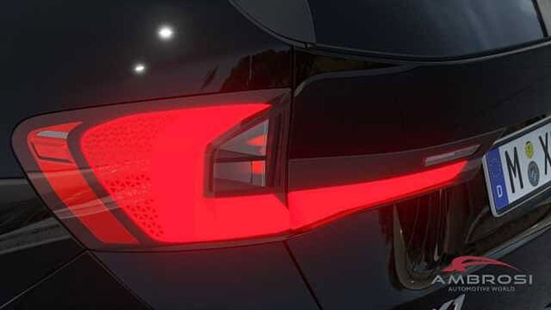 BMW iX1 usata a Perugia (8)