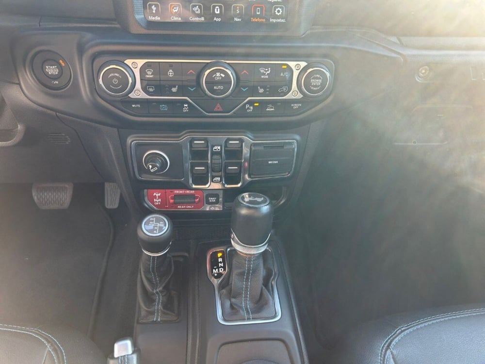 Jeep Wrangler Unlimited usata a Verona (13)