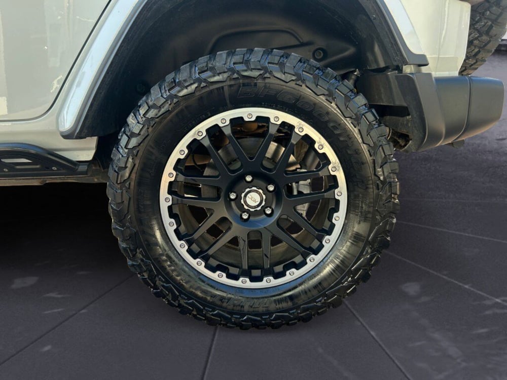 Jeep Wrangler Unlimited usata a Verona (7)