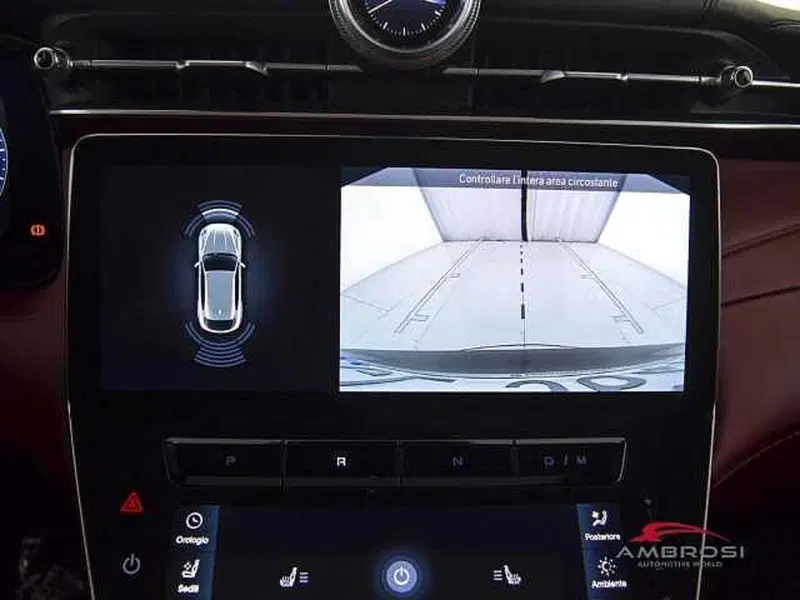 Maserati Grecale usata a Viterbo (18)