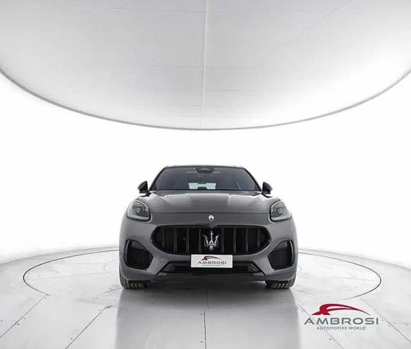 Maserati Grecale usata a Viterbo (5)