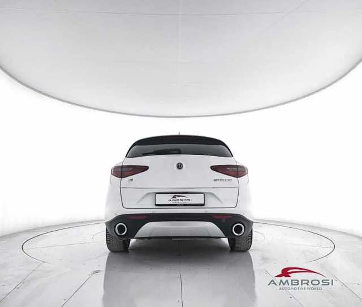 Alfa Romeo Stelvio usata a Viterbo (6)