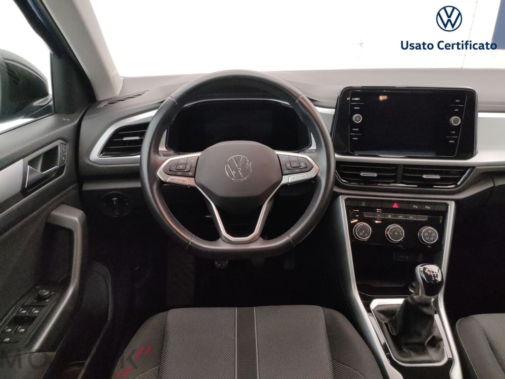 Volkswagen T-Roc usata a Varese (13)