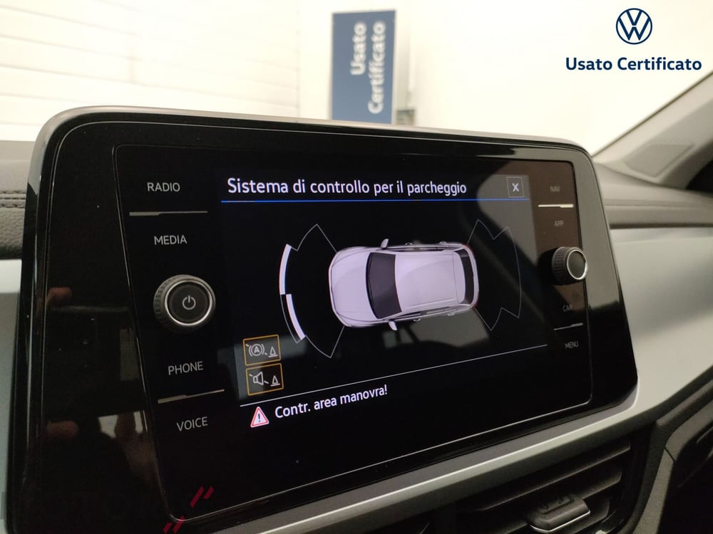 Volkswagen T-Roc usata a Varese (15)