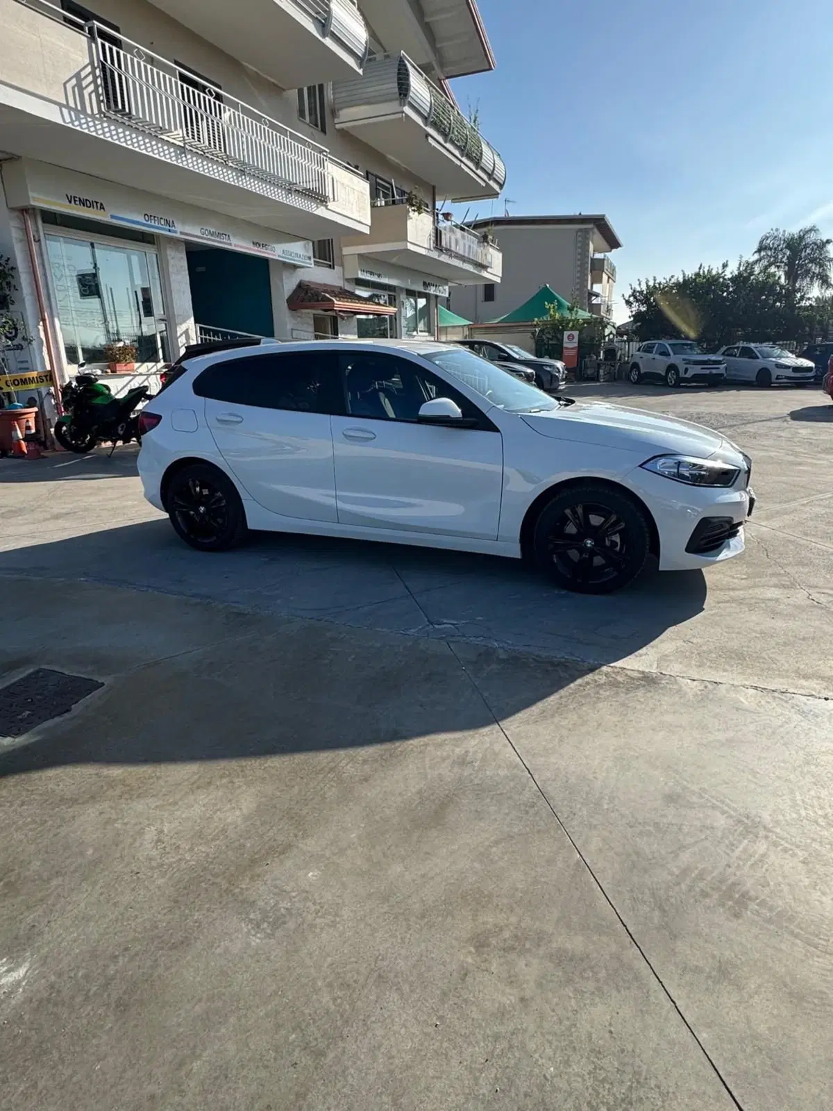 BMW Serie 1 5p. usata a Caserta (8)