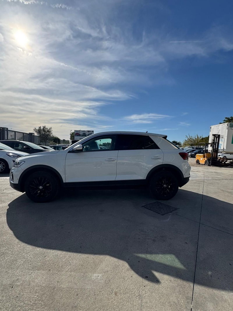 Volkswagen T-Roc usata a Caserta (4)