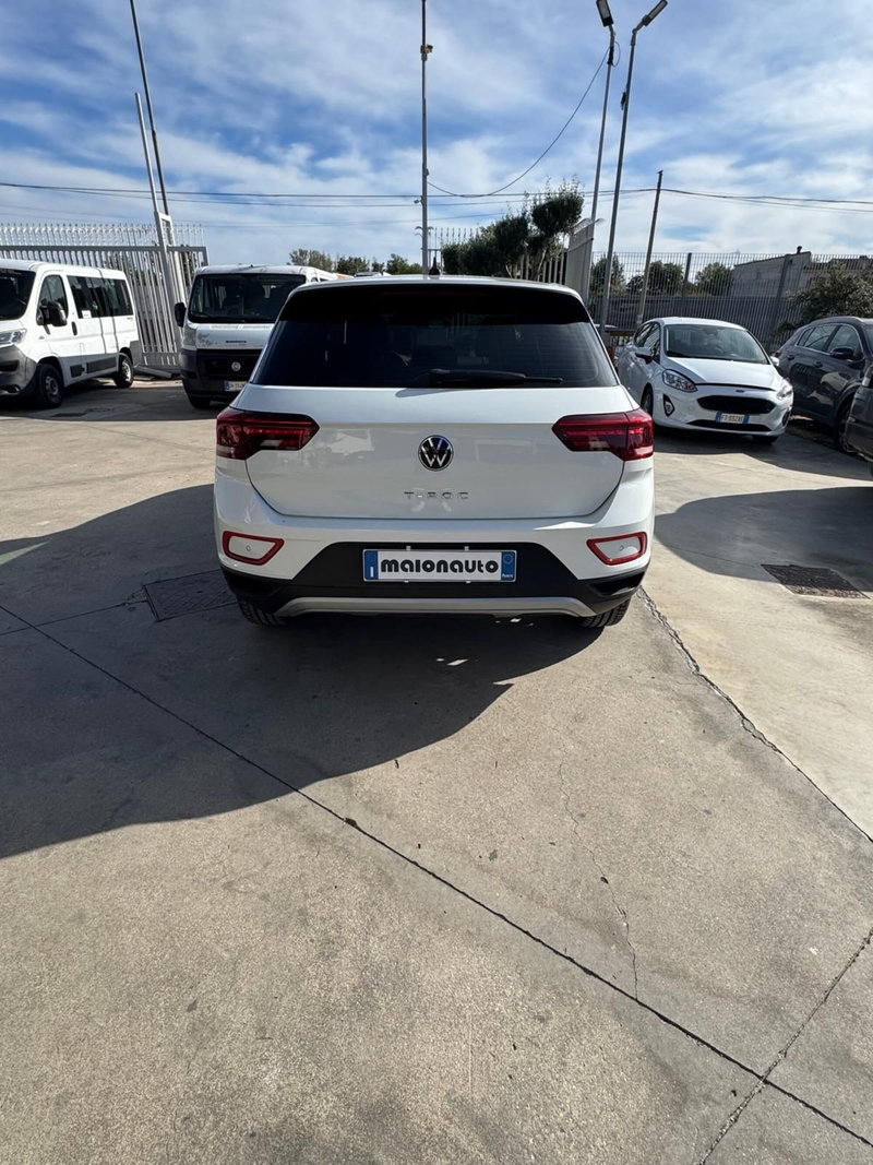 Volkswagen T-Roc usata a Caserta (6)