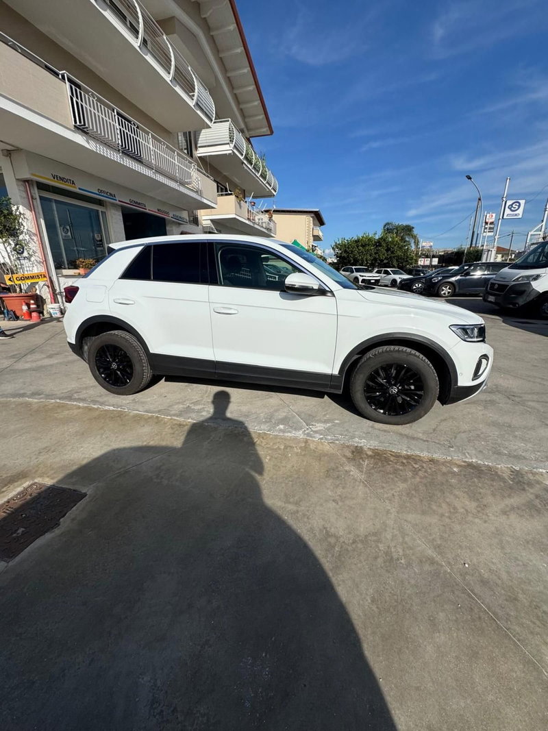 Volkswagen T-Roc usata a Caserta (9)