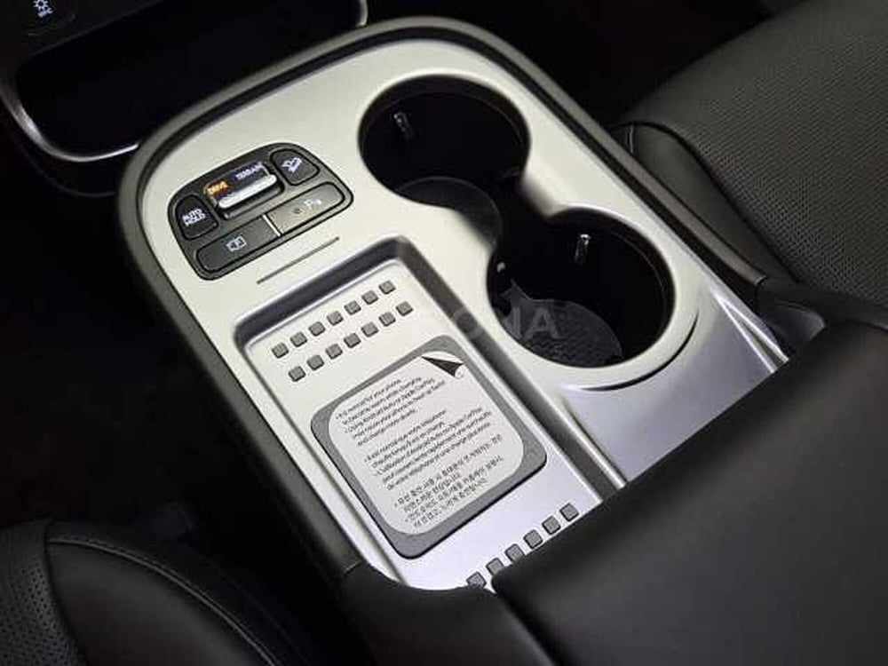 Hyundai Ioniq 9 nuova a Vicenza (17)