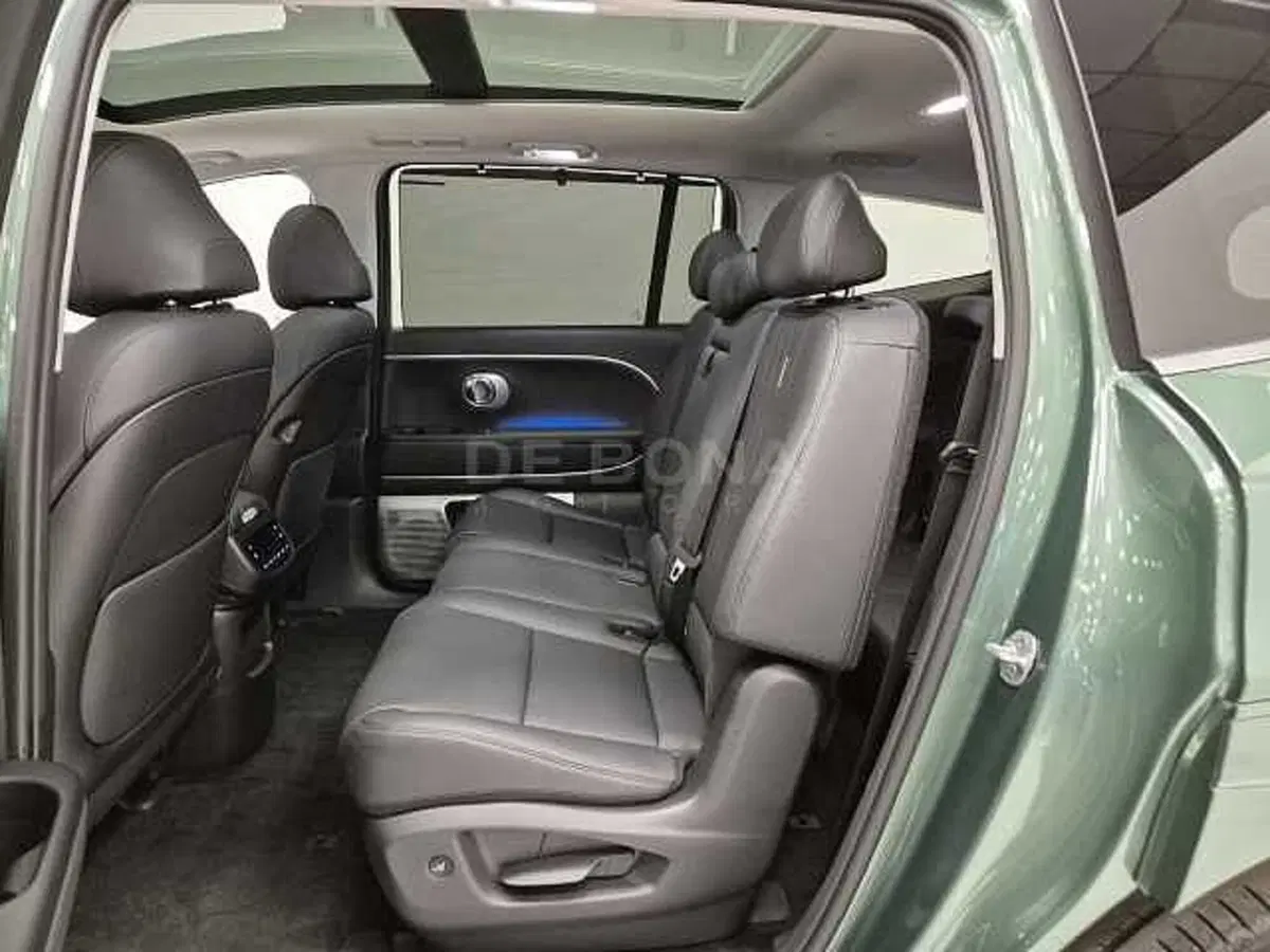 Hyundai Ioniq 9 nuova a Vicenza (8)