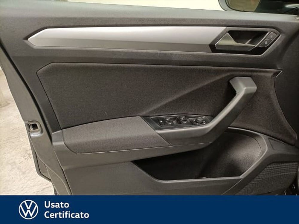 Volkswagen T-Roc usata a Vicenza (6)