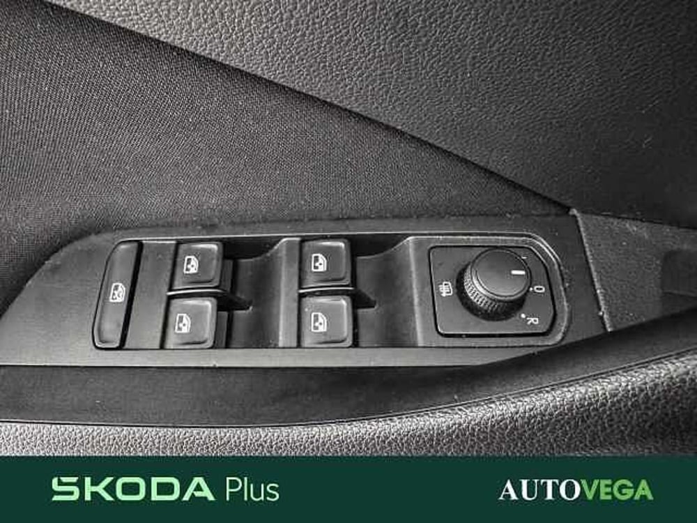 Skoda Kamiq usata a Vicenza (11)