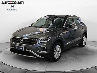 Volkswagen T-Roc 1.5 tsi Life del 2022 usata a Brivio