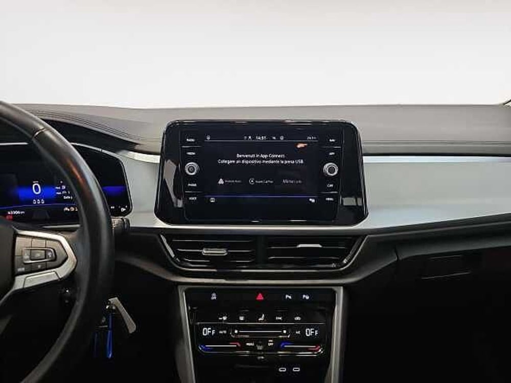 Volkswagen T-Roc usata a Lecco (10)