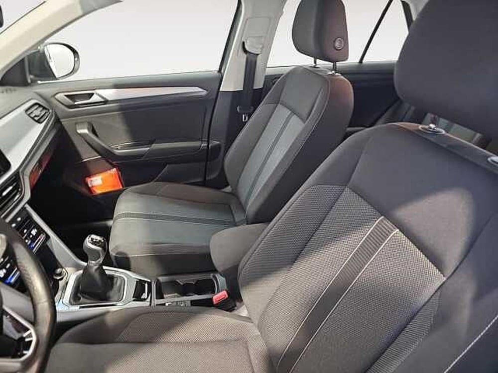 Volkswagen T-Roc usata a Lecco (15)