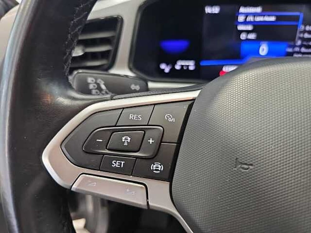Volkswagen T-Roc usata a Lecco (20)