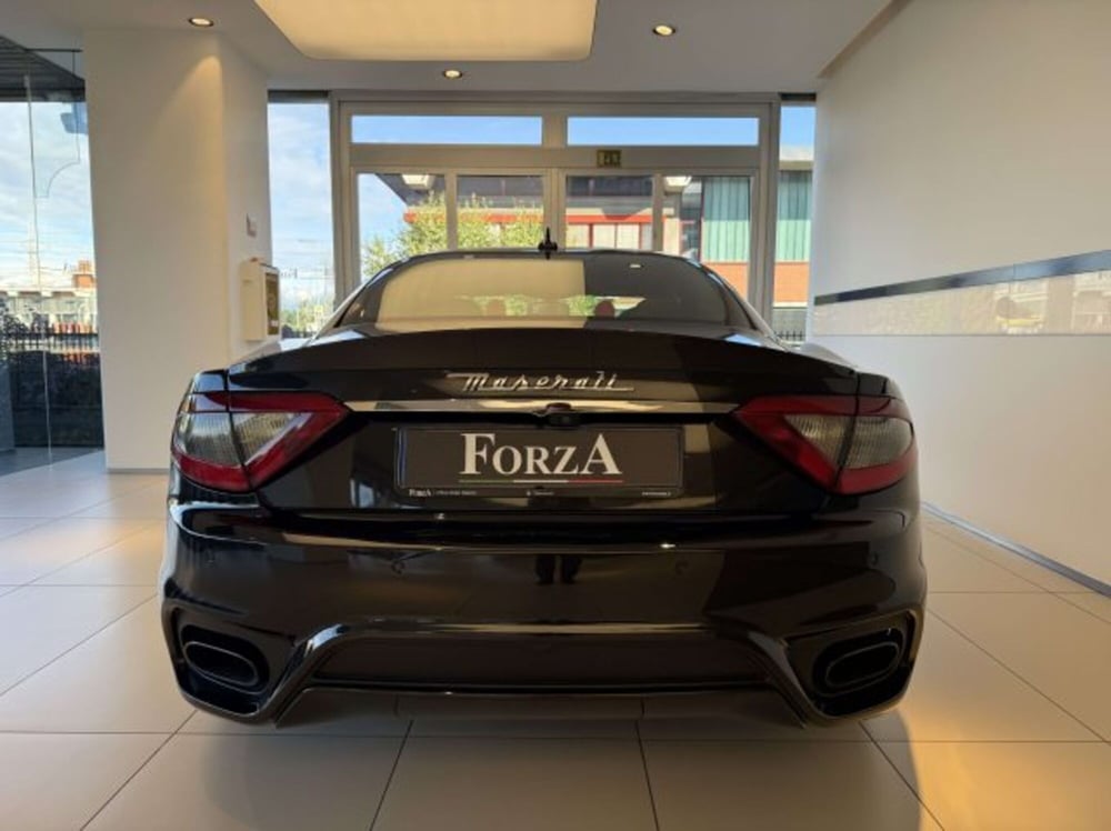 Maserati Granturismo usata a Torino (15)