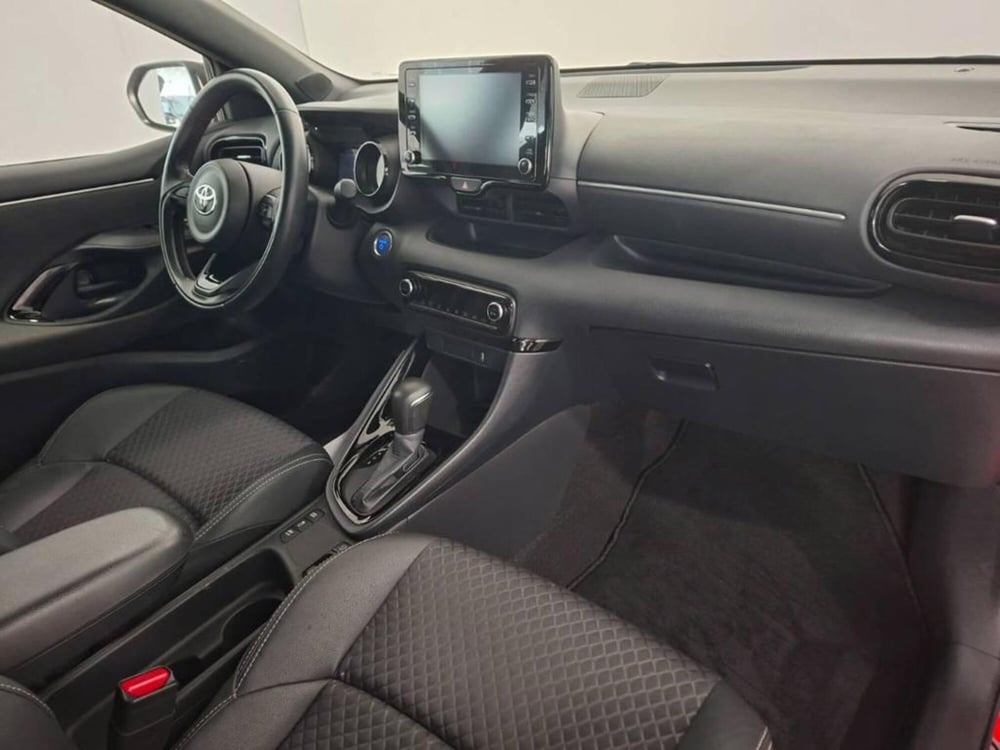Toyota Yaris Cross usata a Torino (15)