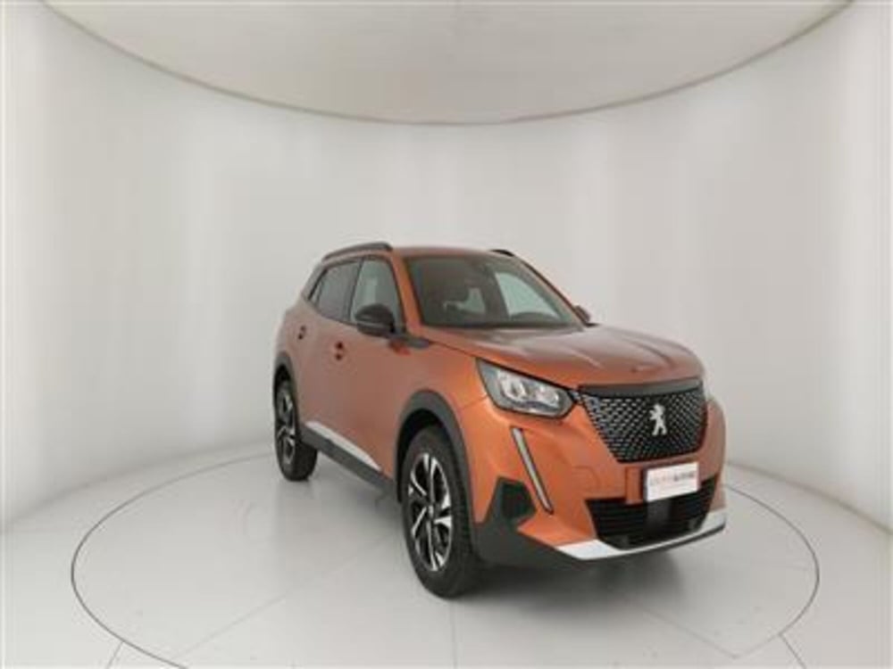 Peugeot 2008 usata a Bari (11)