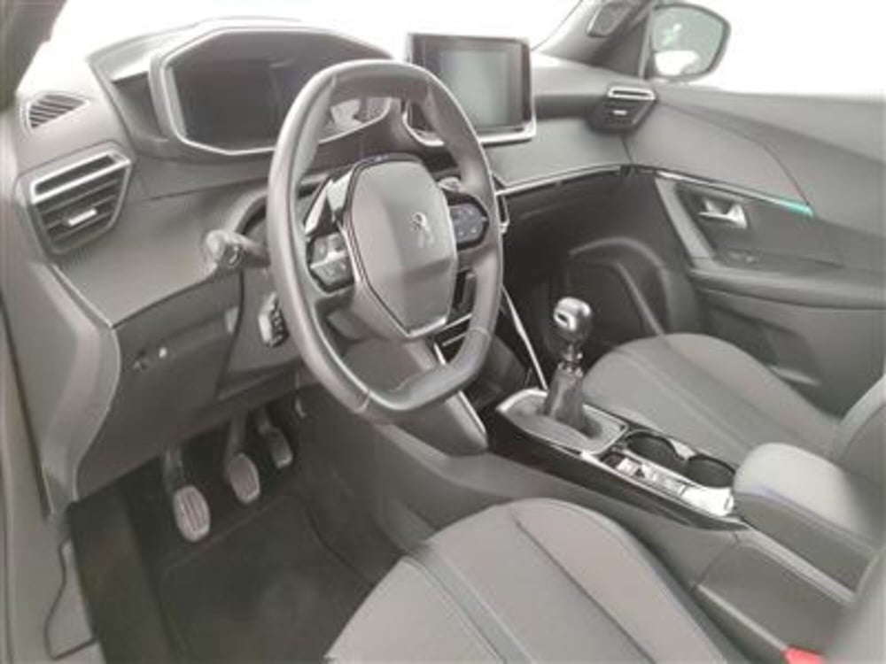 Peugeot 2008 usata a Bari (14)