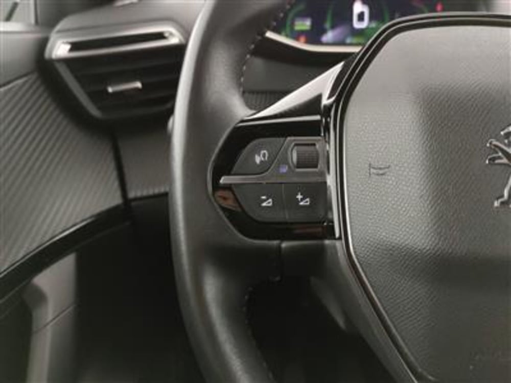 Peugeot 2008 usata a Bari (15)