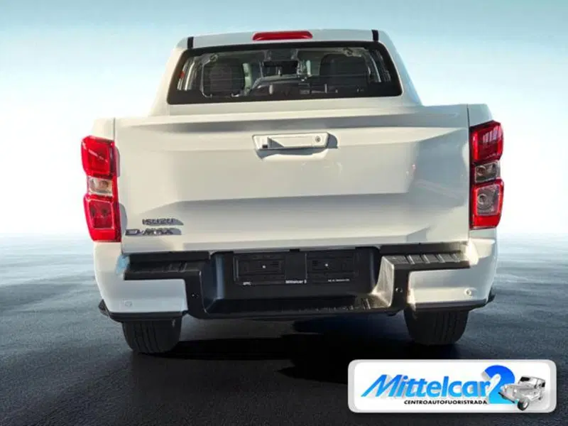 Isuzu D-Max Pick-up nuova a Udine (2)