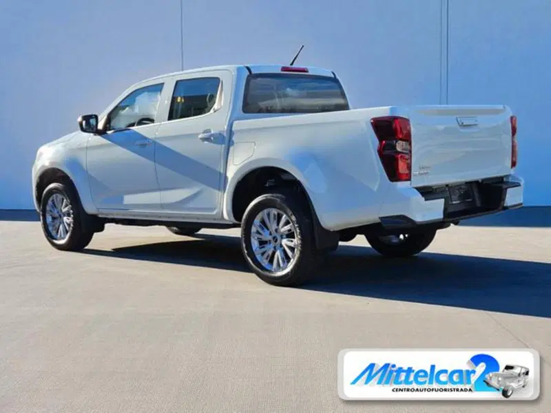 Isuzu D-Max Pick-up nuova a Udine (6)