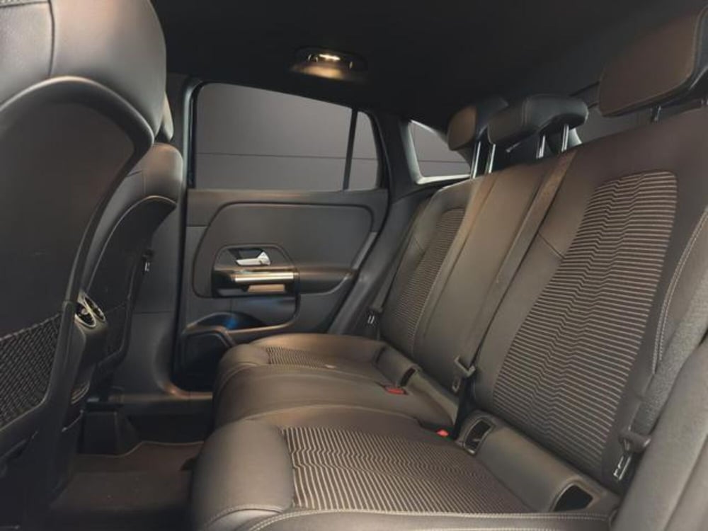 Mercedes-Benz GLA SUV usata a Milano (10)