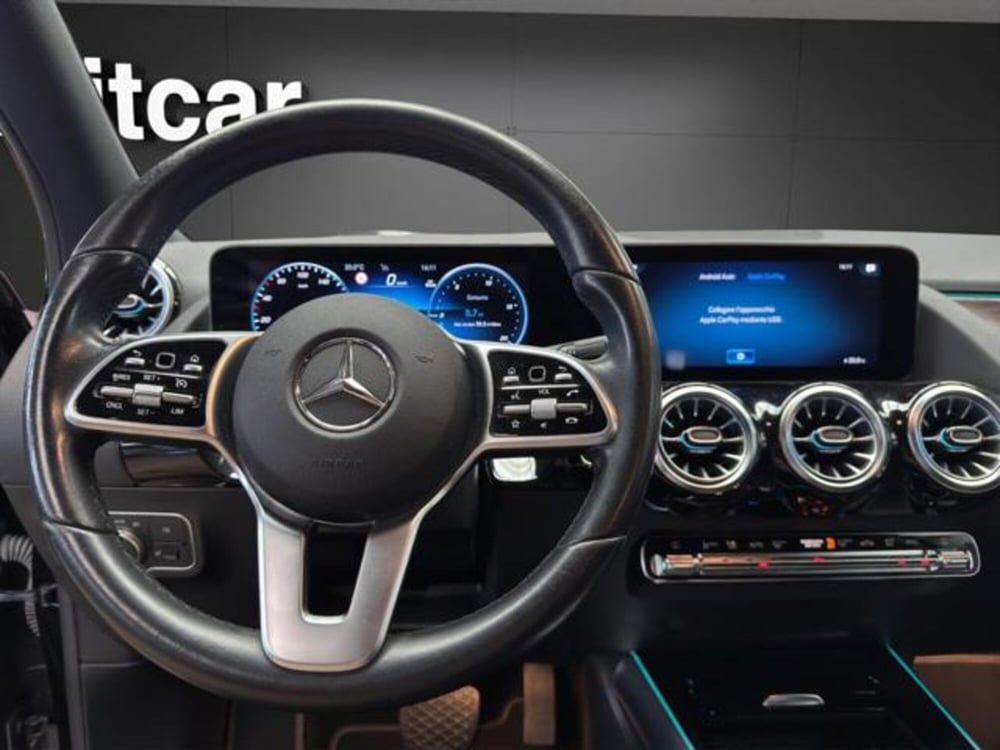 Mercedes-Benz GLA SUV usata a Milano (8)