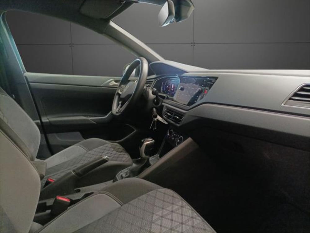 Volkswagen Taigo usata a Milano (10)