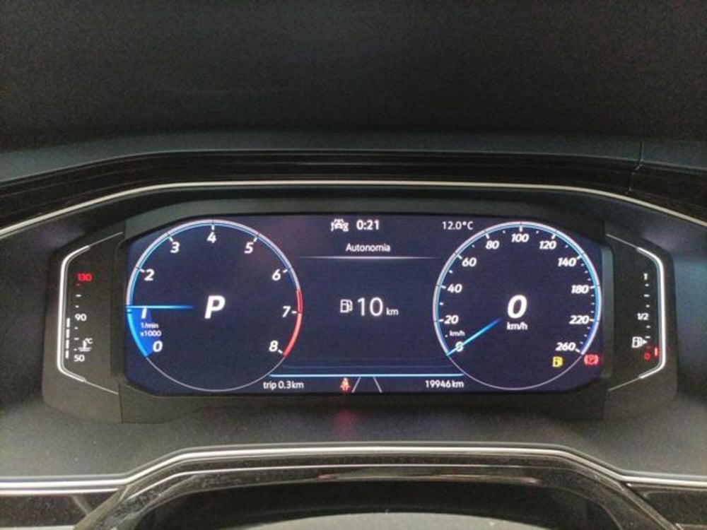 Volkswagen Taigo usata a Milano (18)
