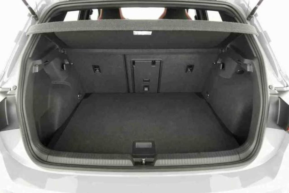 Volkswagen Golf usata a Milano (13)