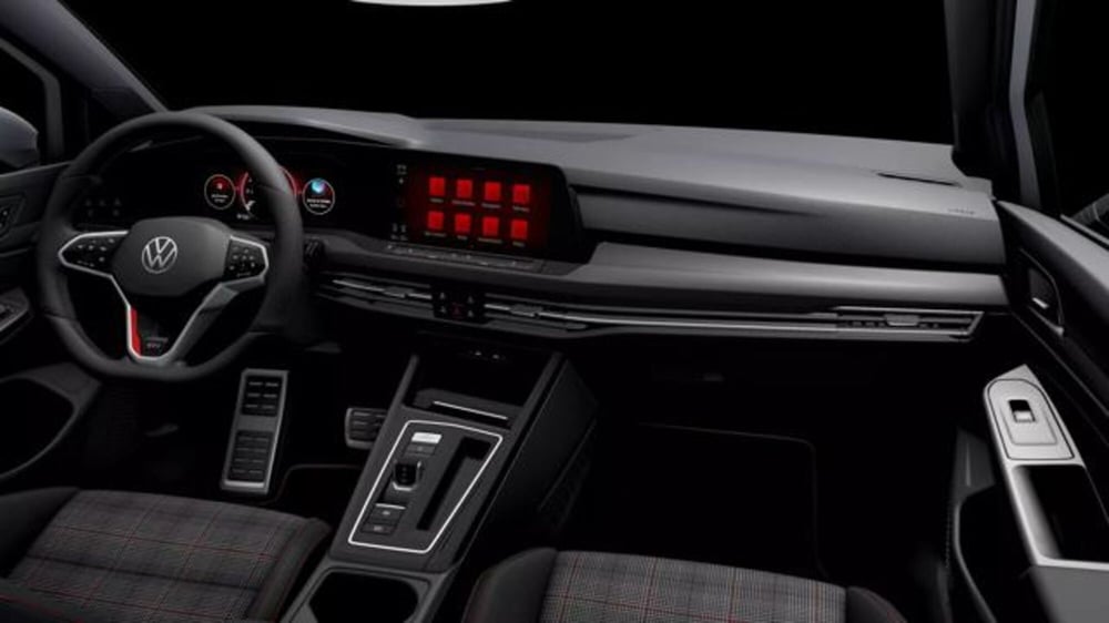 Volkswagen Golf usata a Milano (18)