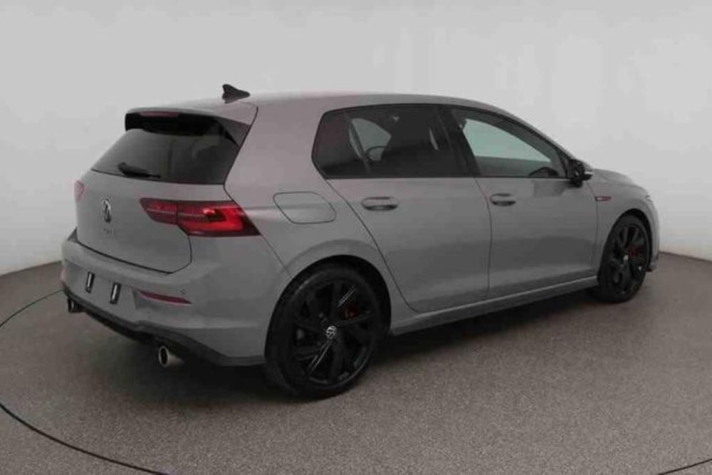 Volkswagen Golf usata a Milano (3)